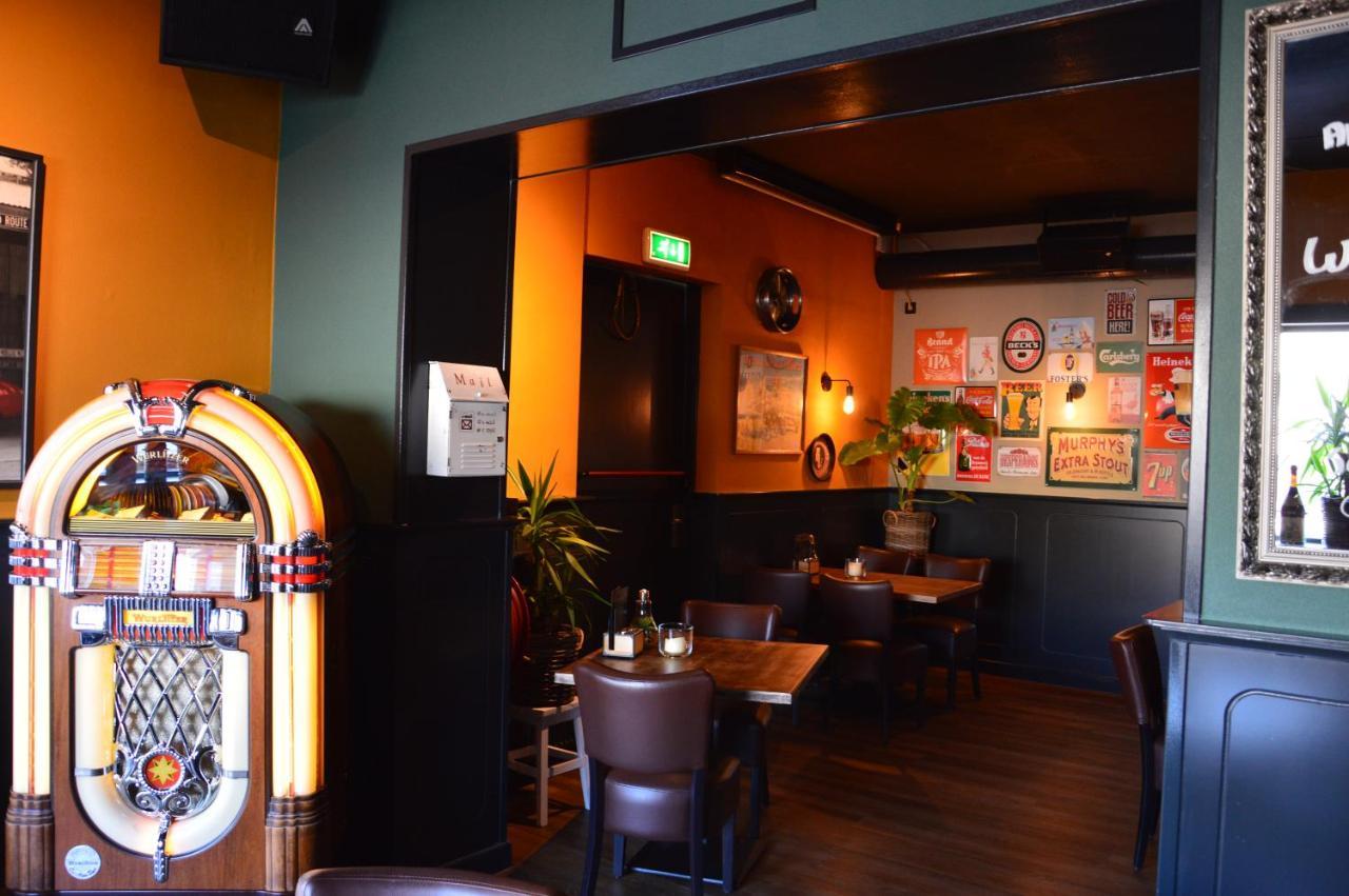 Hotel Pico Rozenburg エクステリア 写真